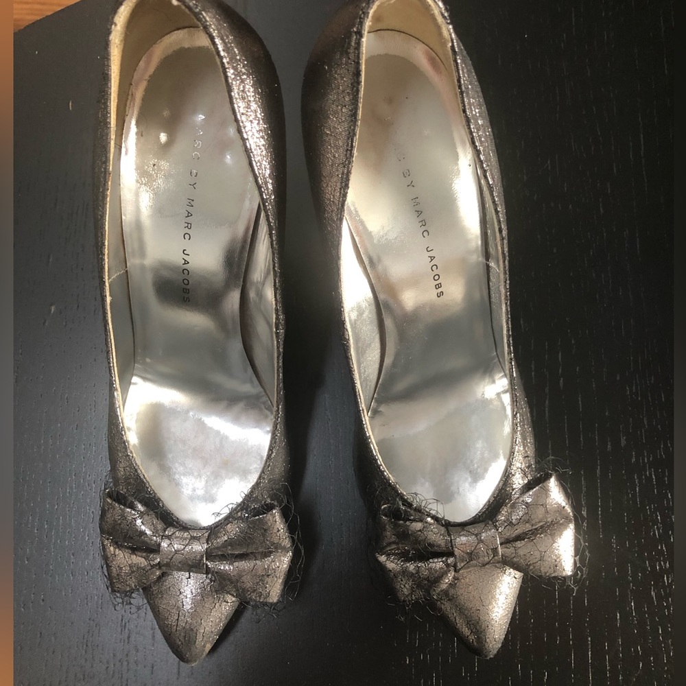 Adorable MARC BY MARC JACOBS heels